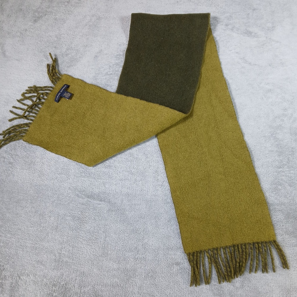 Banana Republic Scarf Unisex OS Avocado Green 100% Cashmere Fringe 2004 Holiday